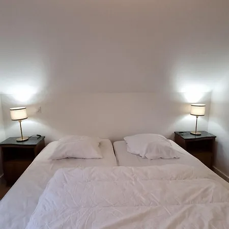 Hébergement de vacances Maison Moderne 6 Pers, Et Internet A 900m, Animaux Acceptes - Fr-1-775-4 Le Tour-du-Parc