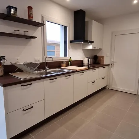 Maison Moderne 6 Pers, Et Internet A 900m, Animaux Acceptes - Fr-1-775-4 Le Tour-du-Parc