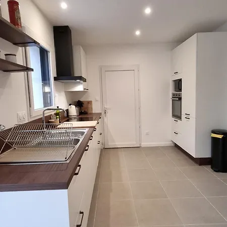 Maison Moderne 6 Pers, Et Internet A 900m, Animaux Acceptes - Fr-1-775-4
